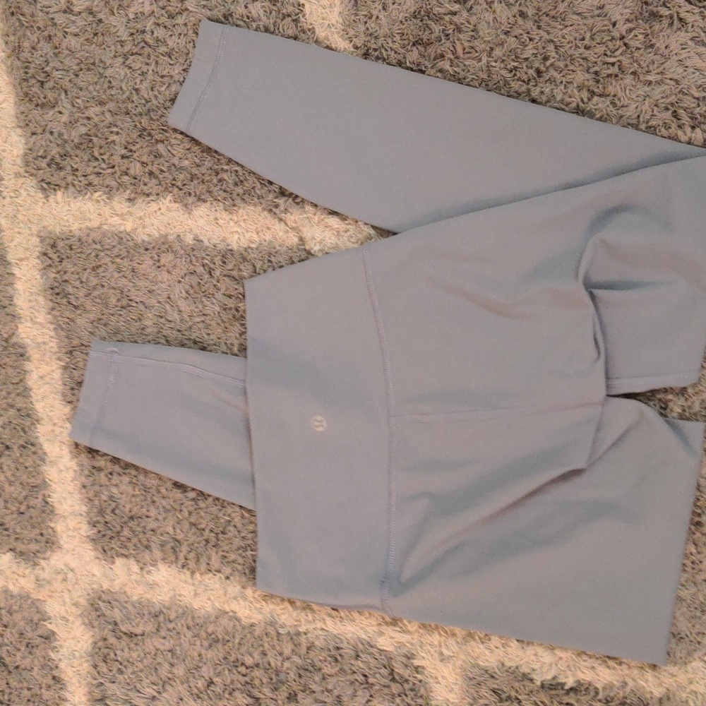 Size 2 Lululemon Leggings 25" High Rise